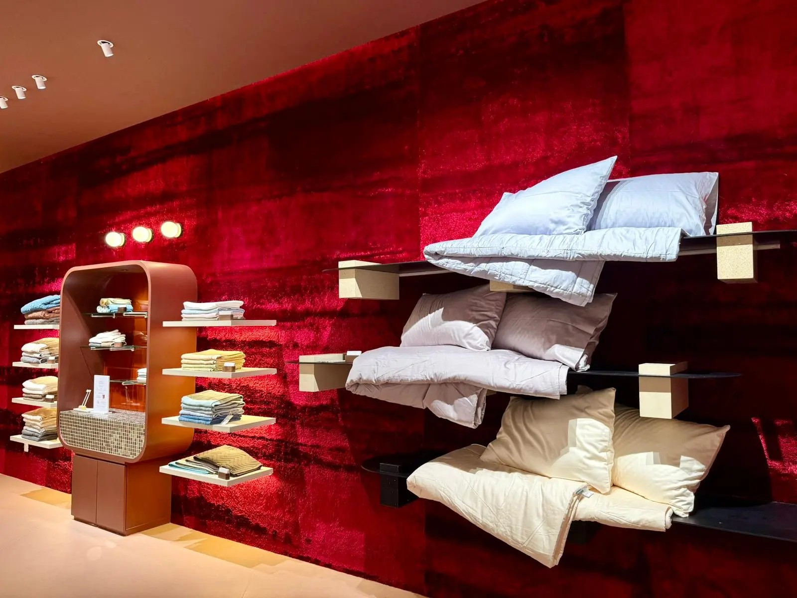 GAIAS retail store fit-out at IOI Mall Damansara by Watzmann Construction