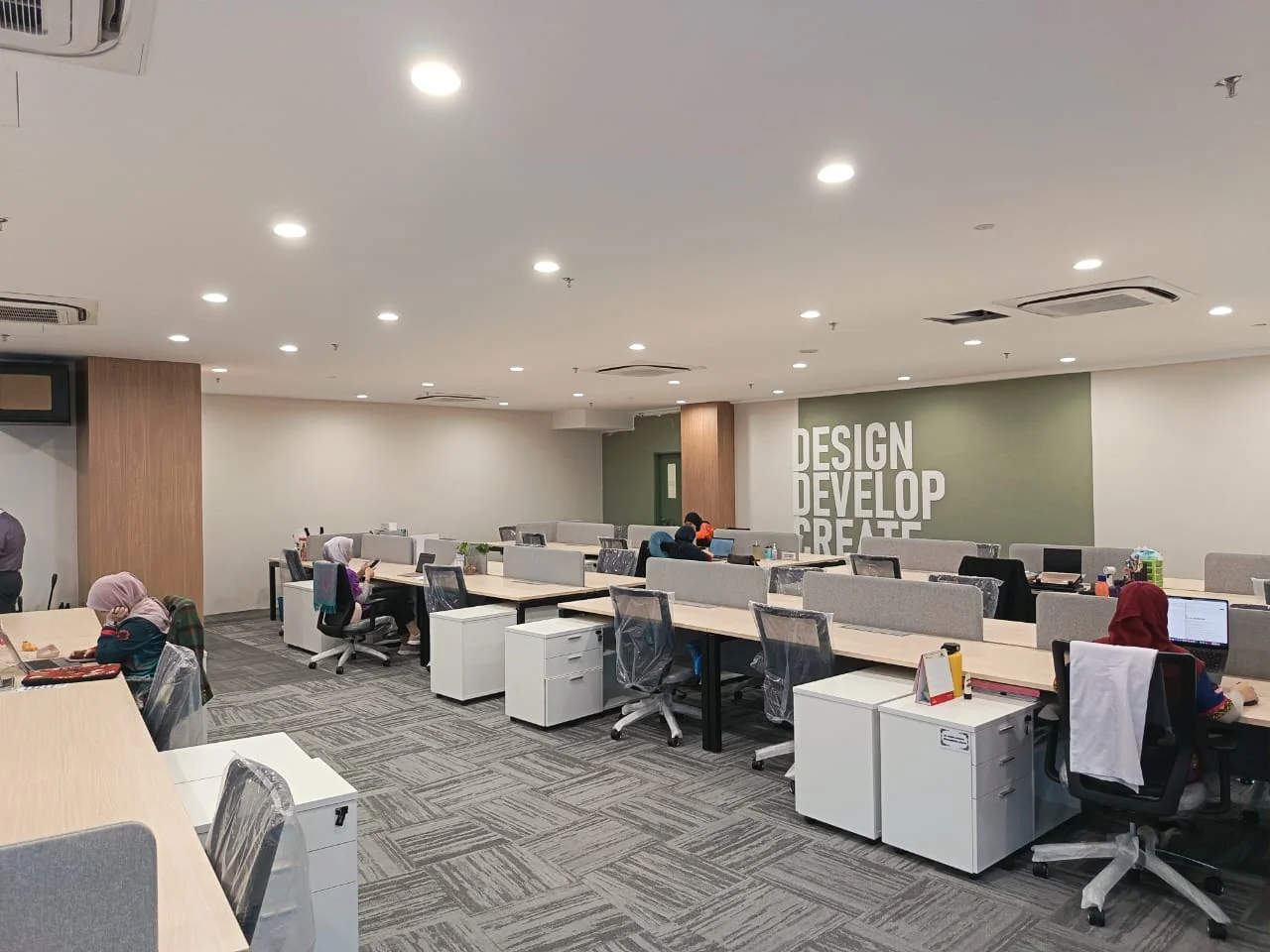 MSU office fit out and renovation in Shah Alam by Watzmann Construction