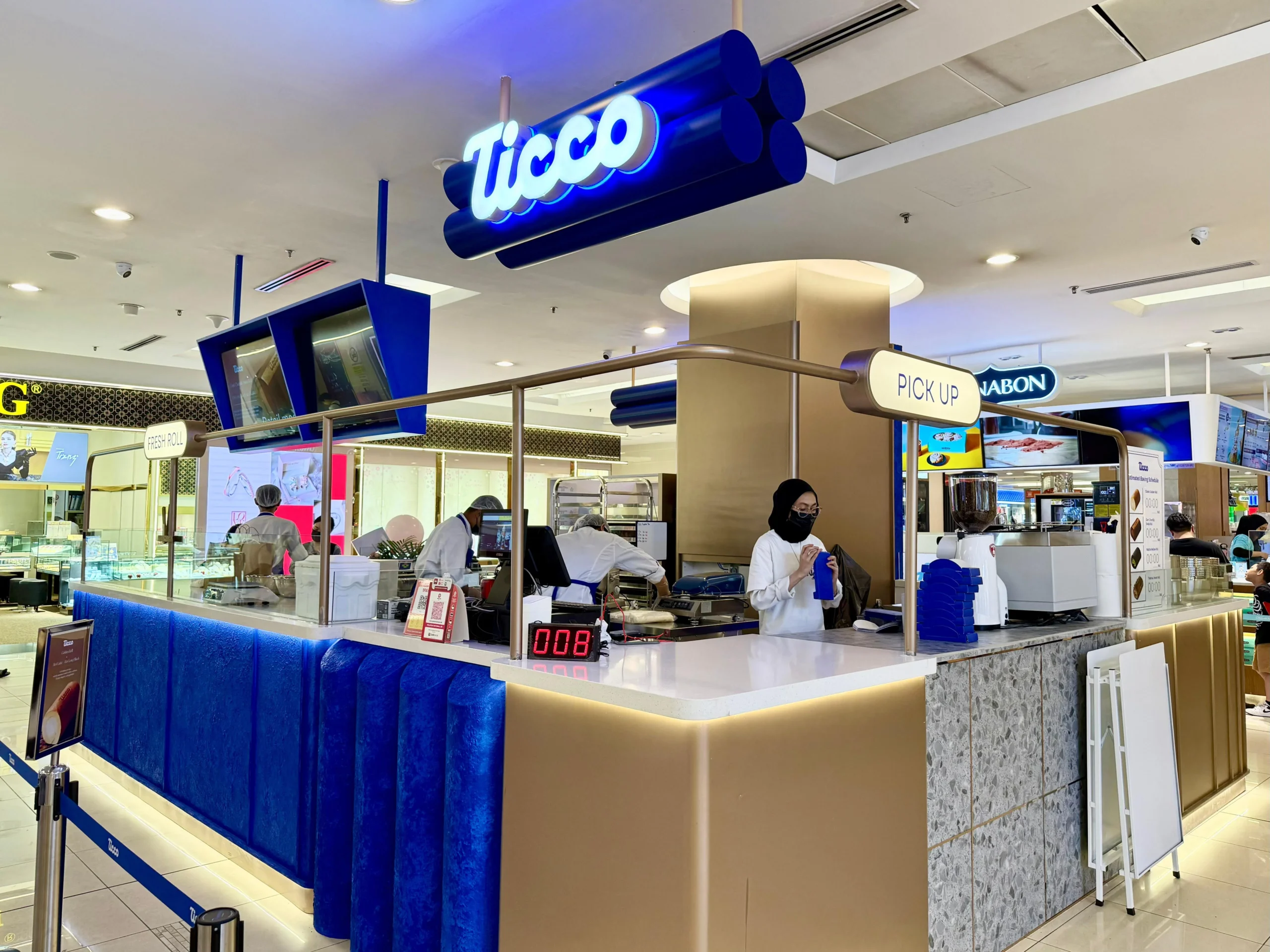 TICCO-fnb-mall-kiosk-fitout TICCO F&B mall kiosk fit-out at 1 Utama by Watzmann Construction